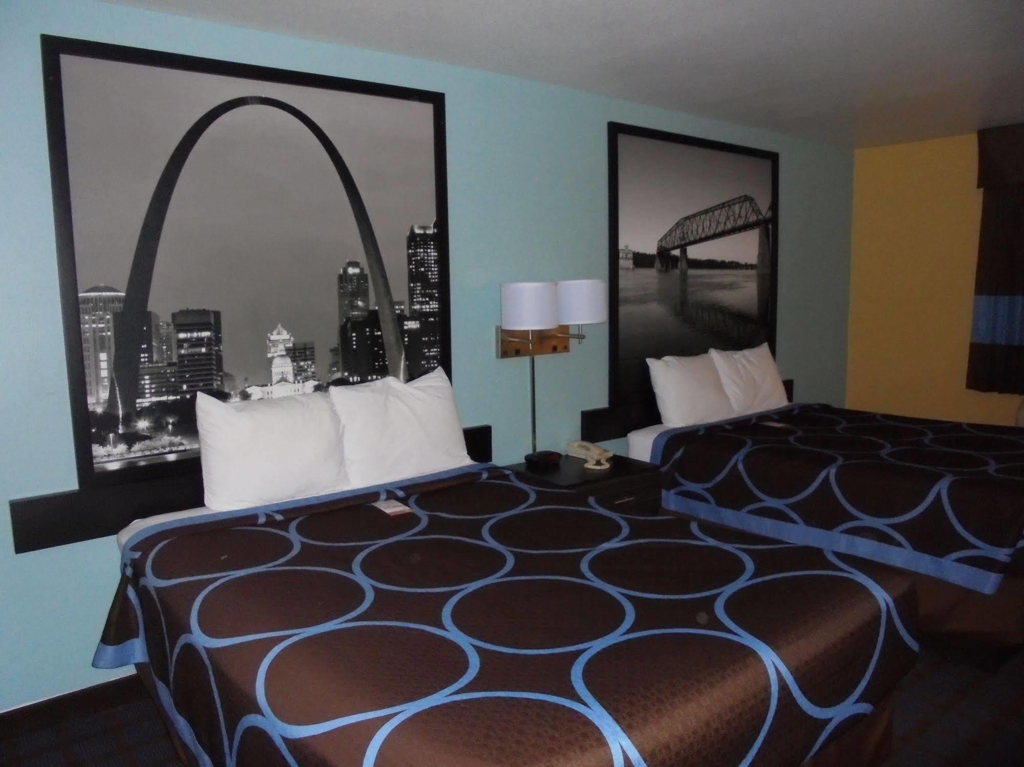 Super 8 By Wyndham Okawville Exterior foto